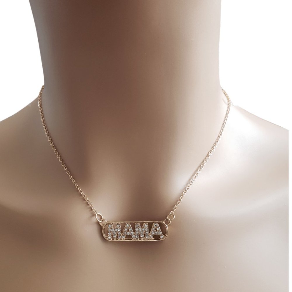 Mama Necklace